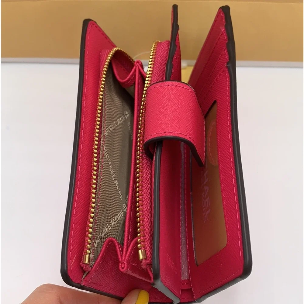 MICHAEL KORS REED MEDIUM BELTED BACKED MESSENGER CROSSBODY BAG & WALLET SET - Picture 12 of 16